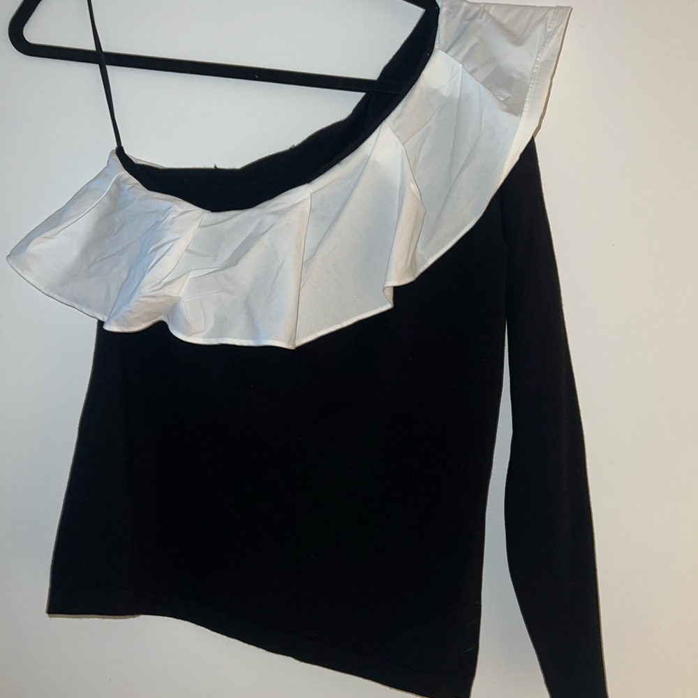 Vince Camuto Black Off Shoulder Sweater Shirt with Ruffle Detail